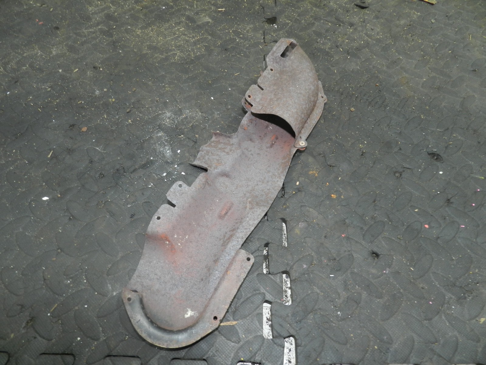 181. RENAULT 5 R5 NOT RS TURBO. EXHAUST HEAT SHIELD - Image 2