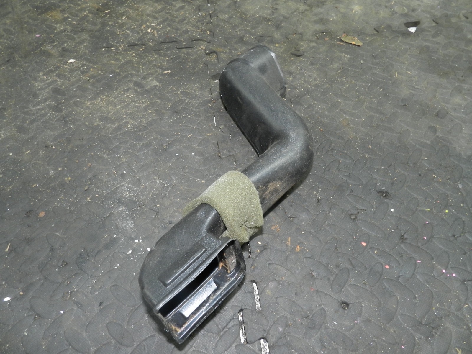 181. RENAULT 5 R5 NOT RS TURBO. HEATER AIR BLOWER DUCT