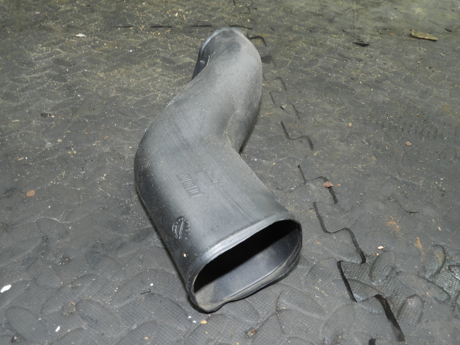 181. RENAULT 5 R5 NOT RS TURBO. AIR DUCT HEATER BLOWER - Image 3