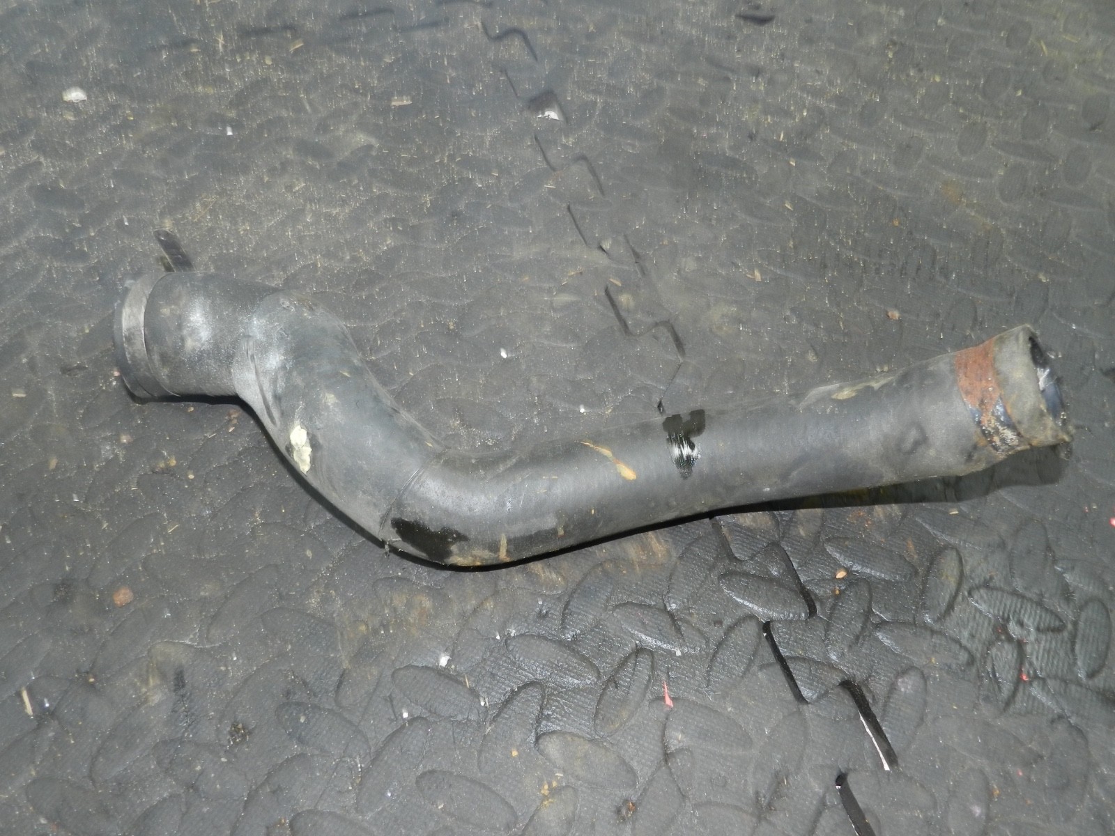 181. RENAULT 5 R5 NOT RS TURBO. COOLANT PIPE