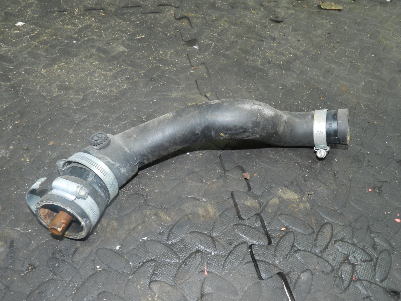 181. RENAULT 5 R5 NOT RS TURBO. COOLANT PIPE WITH THERMOSTAT