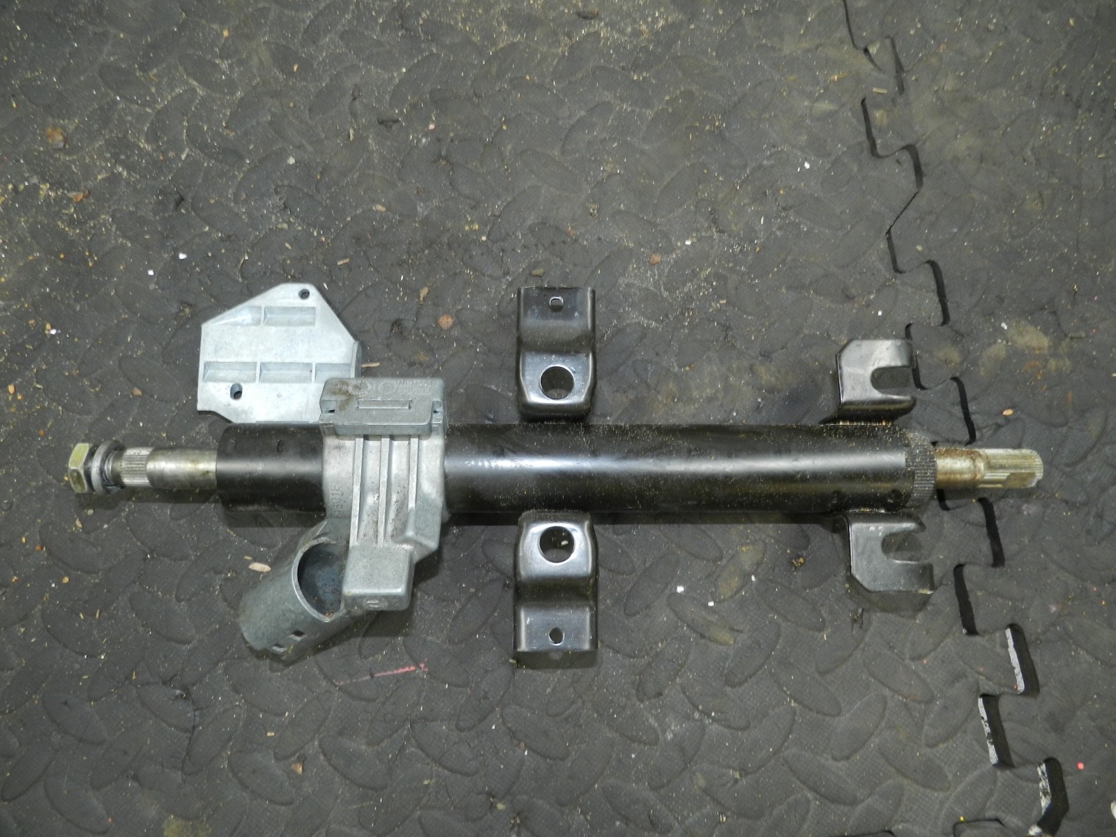 181. RENAULT 5 R5 NOT RS TURBO. STEERING COLUMN - Image 2