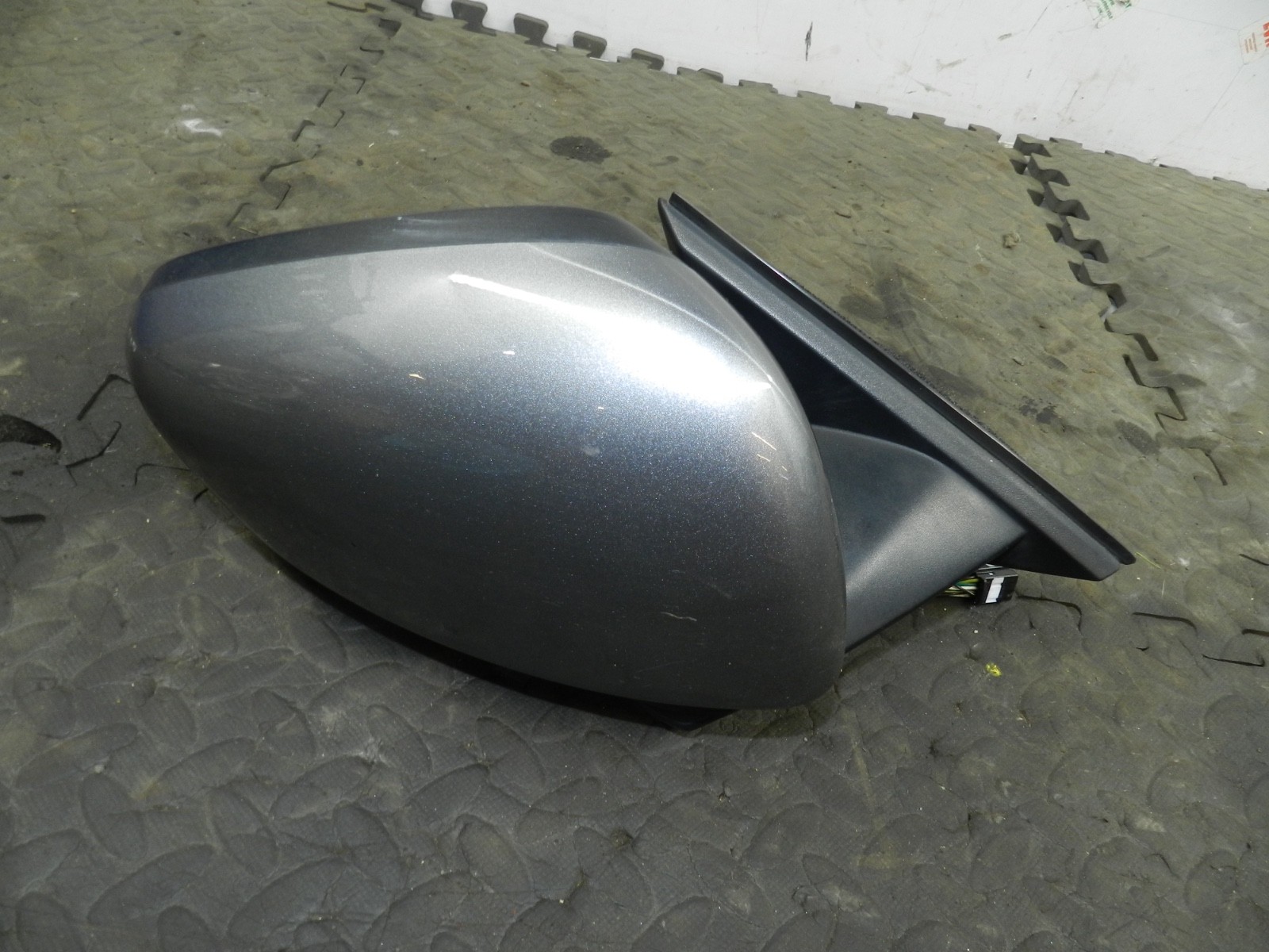 180. 2018 RENAULT KOLEOS MK2. DRIVER SIDE WING MIRROR IN GREY