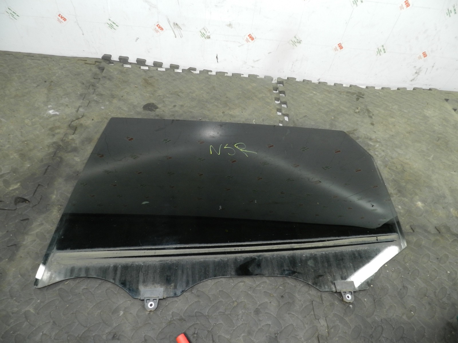 80. 2018 RENAULT KOLEOS MK2. PASSENGER SIDE REAR DOOR WINDOW GLASS