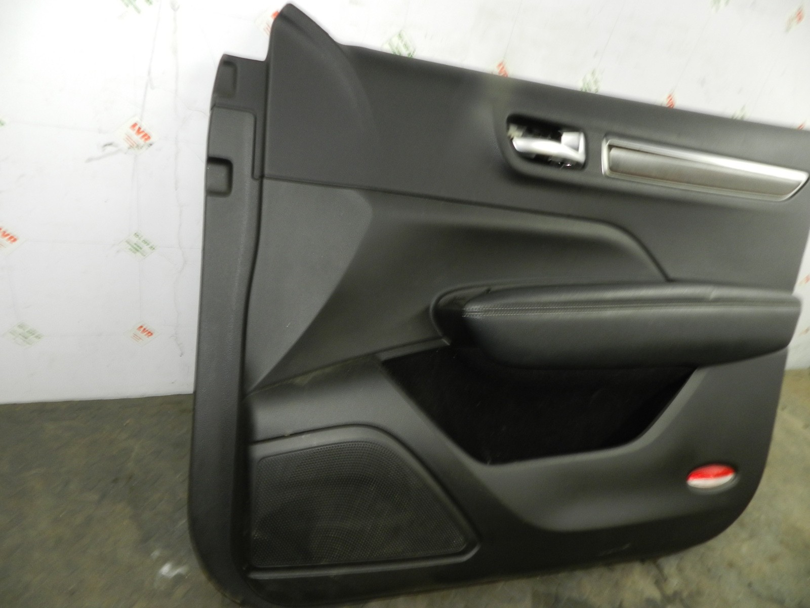 180. 2018 RENAULT KOLEOS MK2. DRIVER SIDE FRONT DOOR CARD PANEL - Image 2