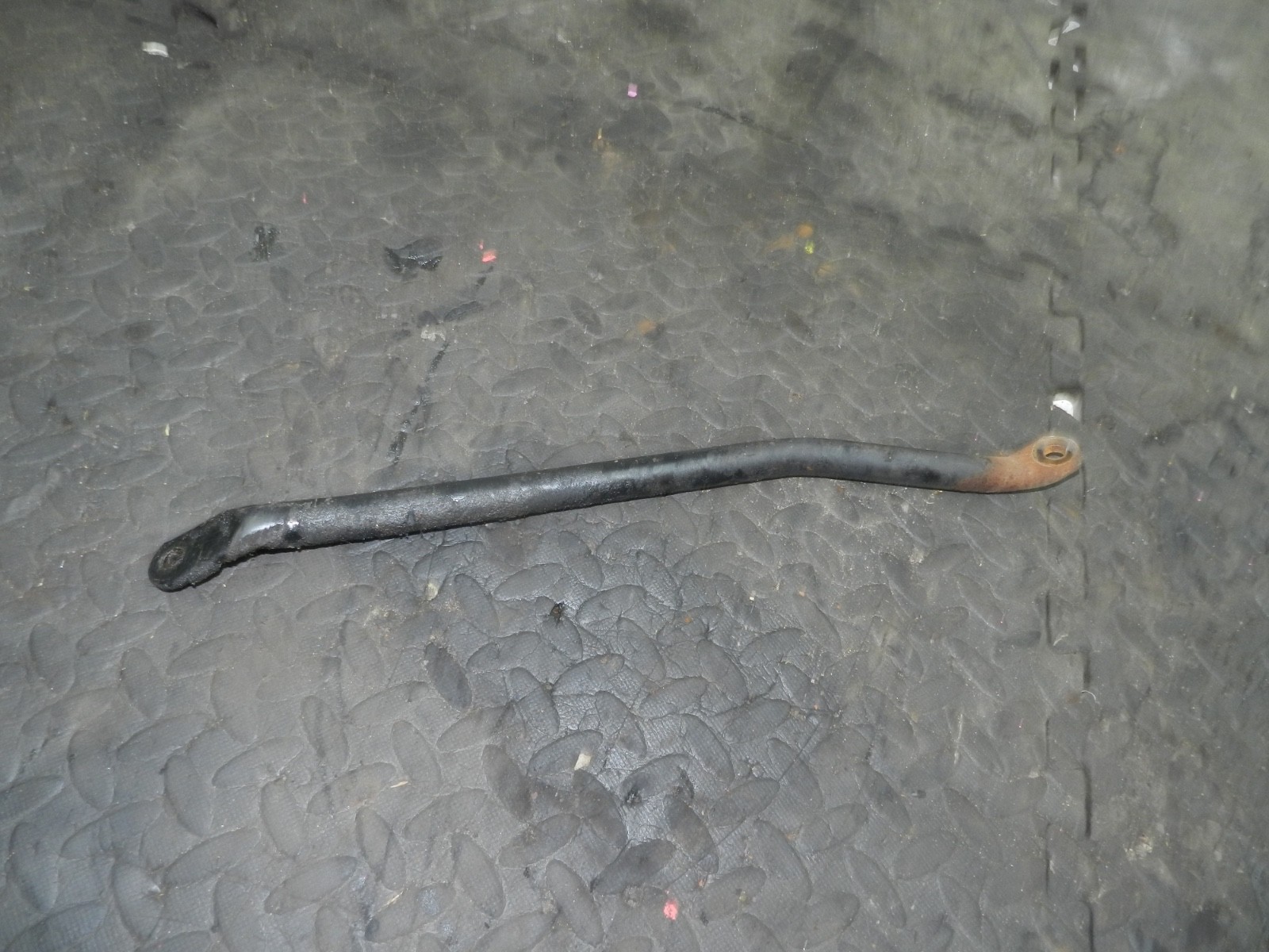 181. RENAULT 5 R5 NOT RS TURBO. FRONT SUB FRAME MOUNT BAR - Image 5