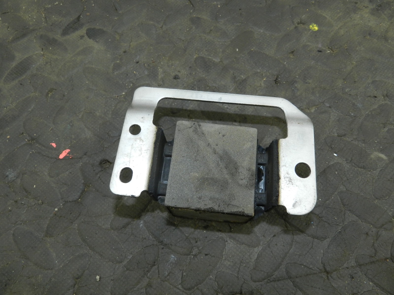 180. 2018 RENAULT KOLEOS MK2. PASSENGER SIDE FRONT DOOR WEIGHT - Image 2