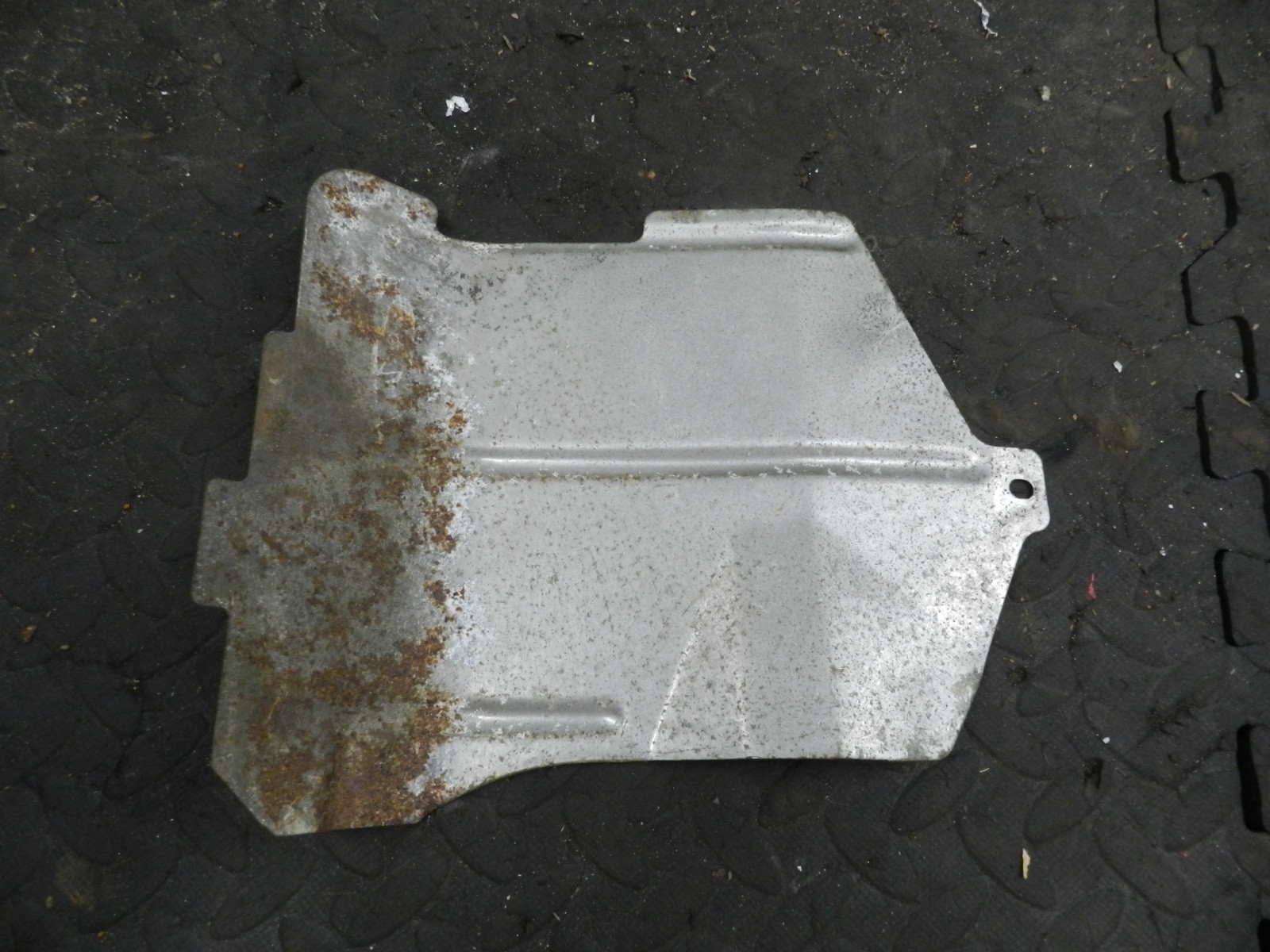 181. RENAULT 5 R5 NOT RS TURBO. EXHAUST HEAT SHIELD - Image 3