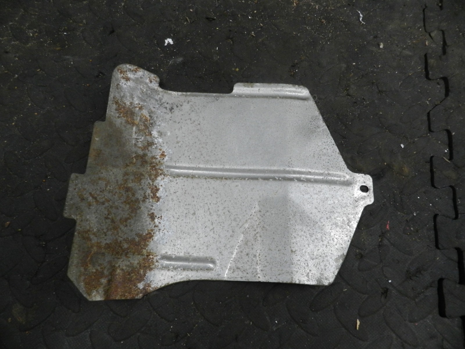 181. RENAULT 5 R5 NOT RS TURBO. EXHAUST HEAT SHIELD - Image 4
