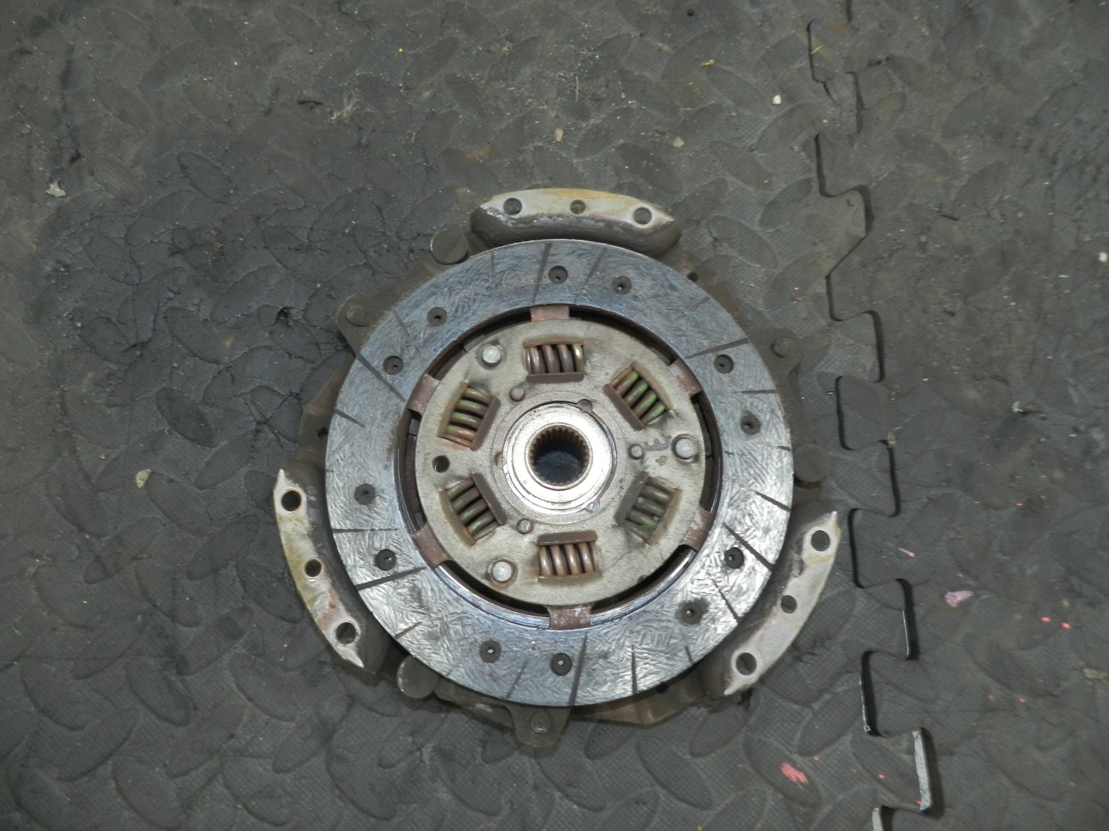 181. RENAULT 5 R5 NOT RS TURBO. CLUTCH AND PRESSURE PLATE - Image 2