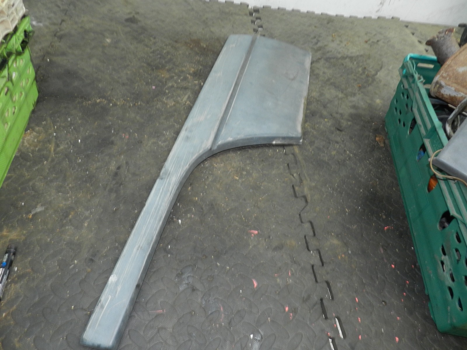 181. RENAULT 5 R5 NOT RS TURBO. DRIVER SIDE REAR QUARTER TRIM PANEL - Image 3