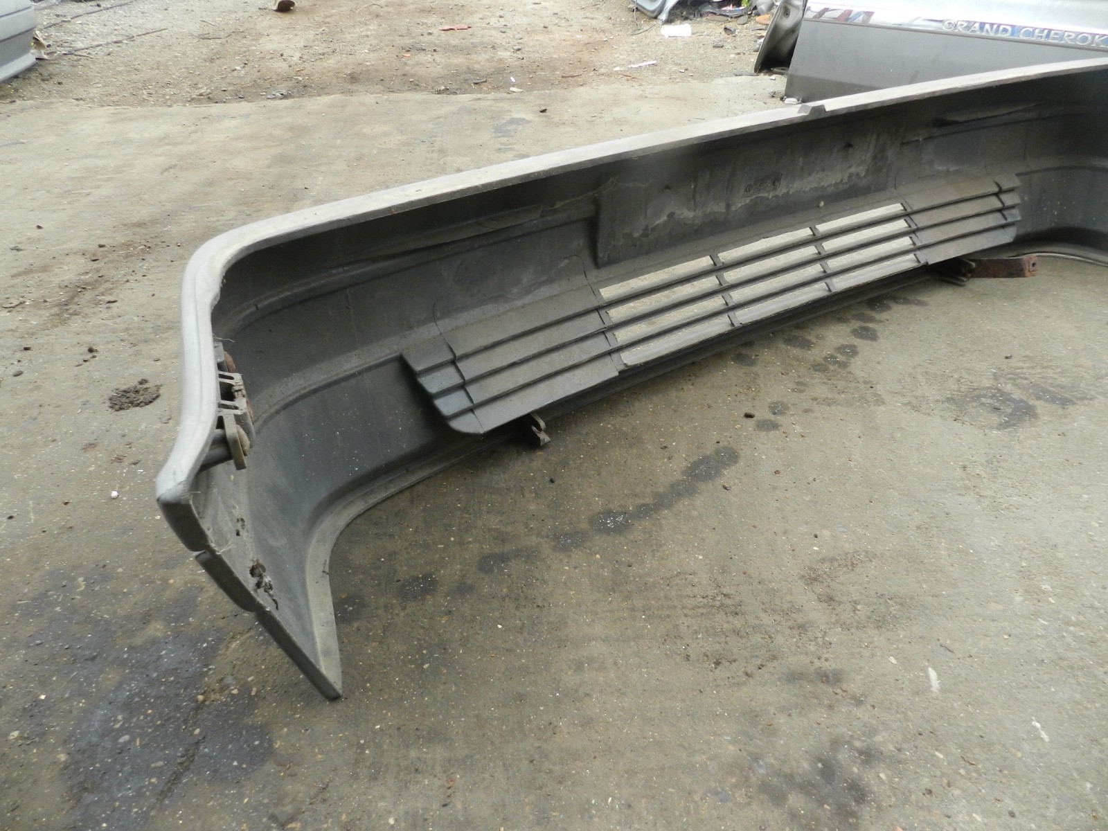 181. RENAULT 5 R5 NOT RS TURBO. FRONT BUMPER - Image 4