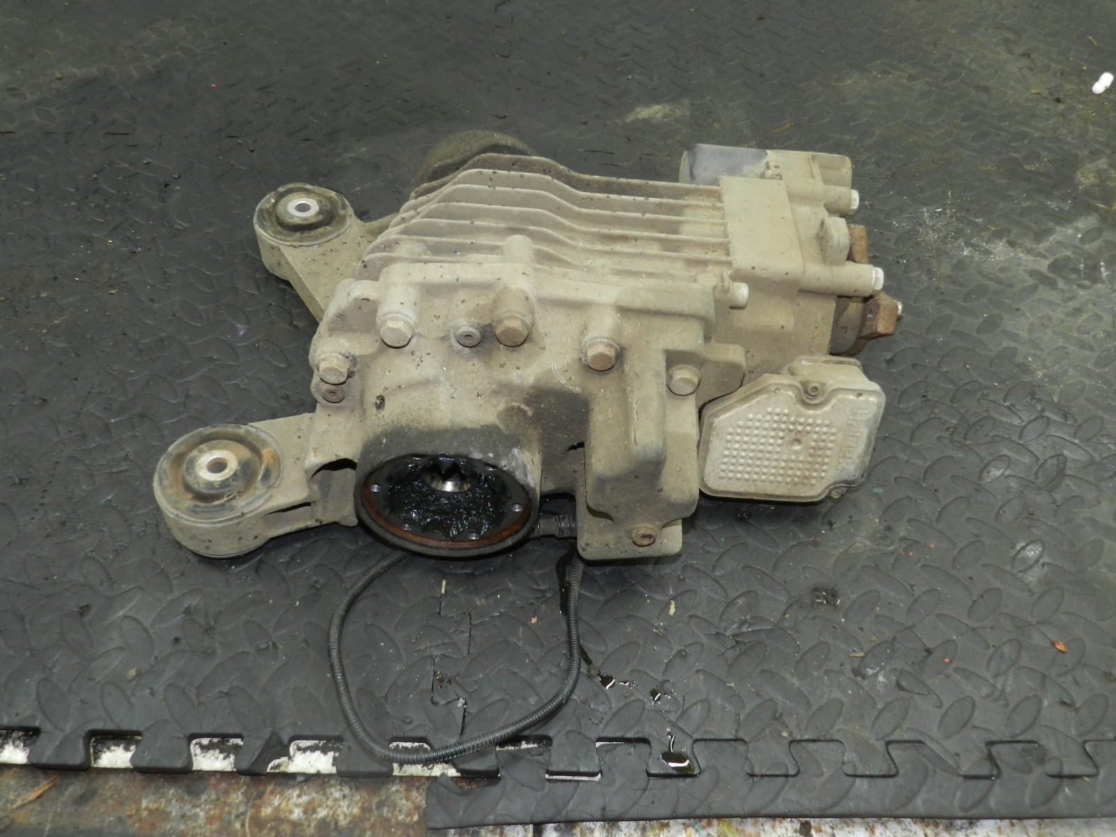 167. 2008 SKODA OCTAVIA SCOUT 4X4. REAR DIFFERENTIAL DIFF 0AV525010L