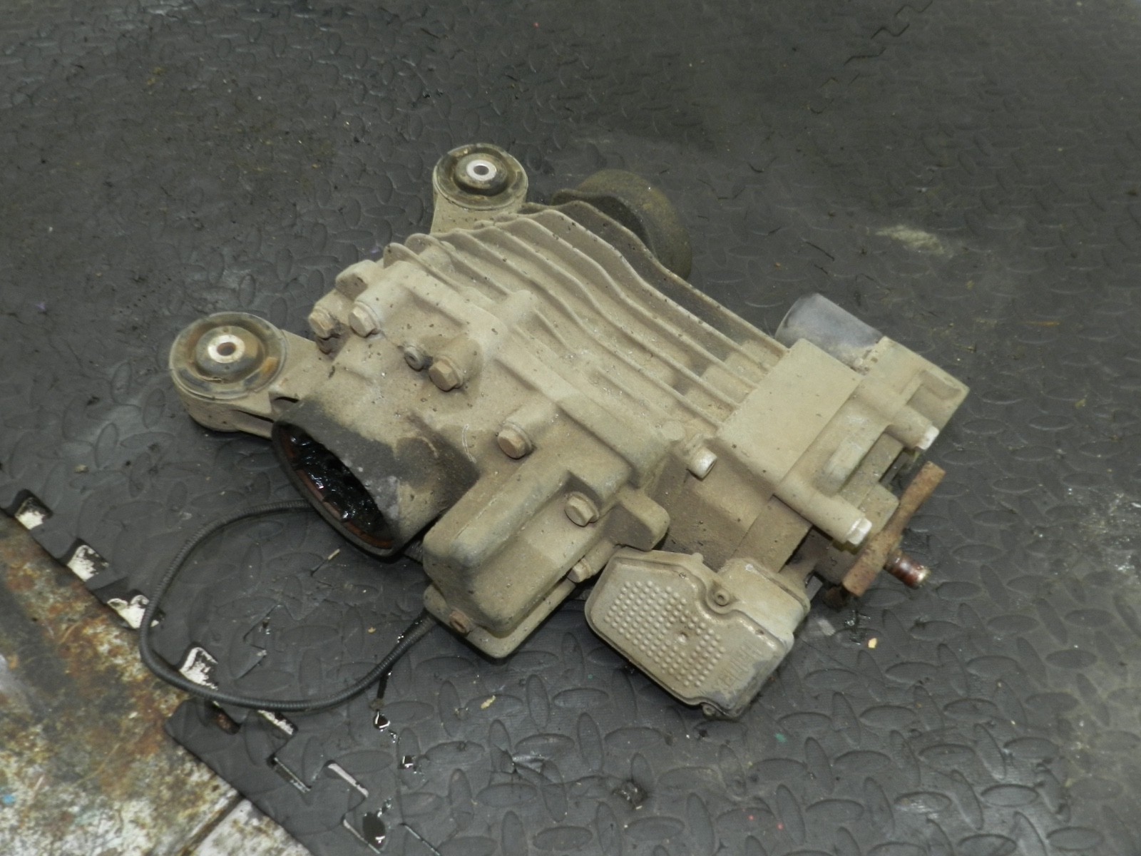167. 2008 SKODA OCTAVIA SCOUT 4X4. REAR DIFFERENTIAL DIFF 0AV525010L - Image 2