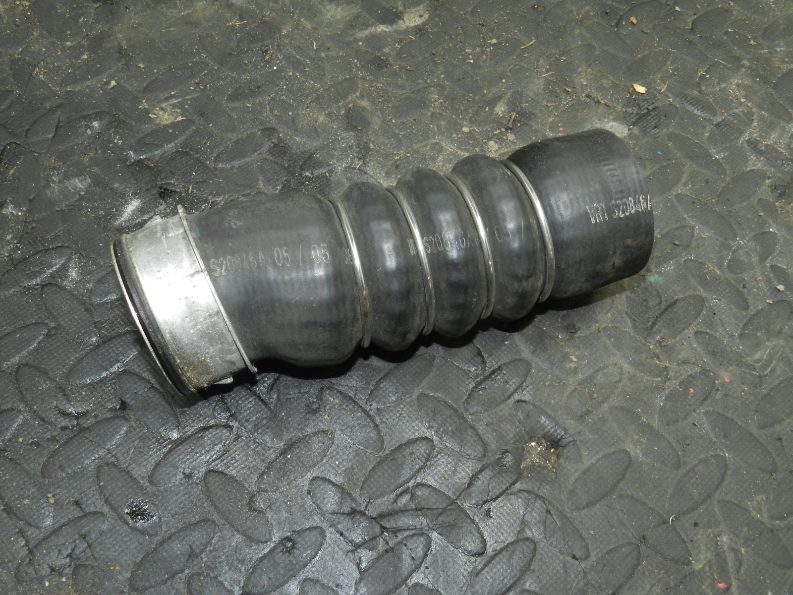 167. 2008 SKODA OCTAVIA SCOUT 4X4. INTAKE BOOST PIPE - Image 2