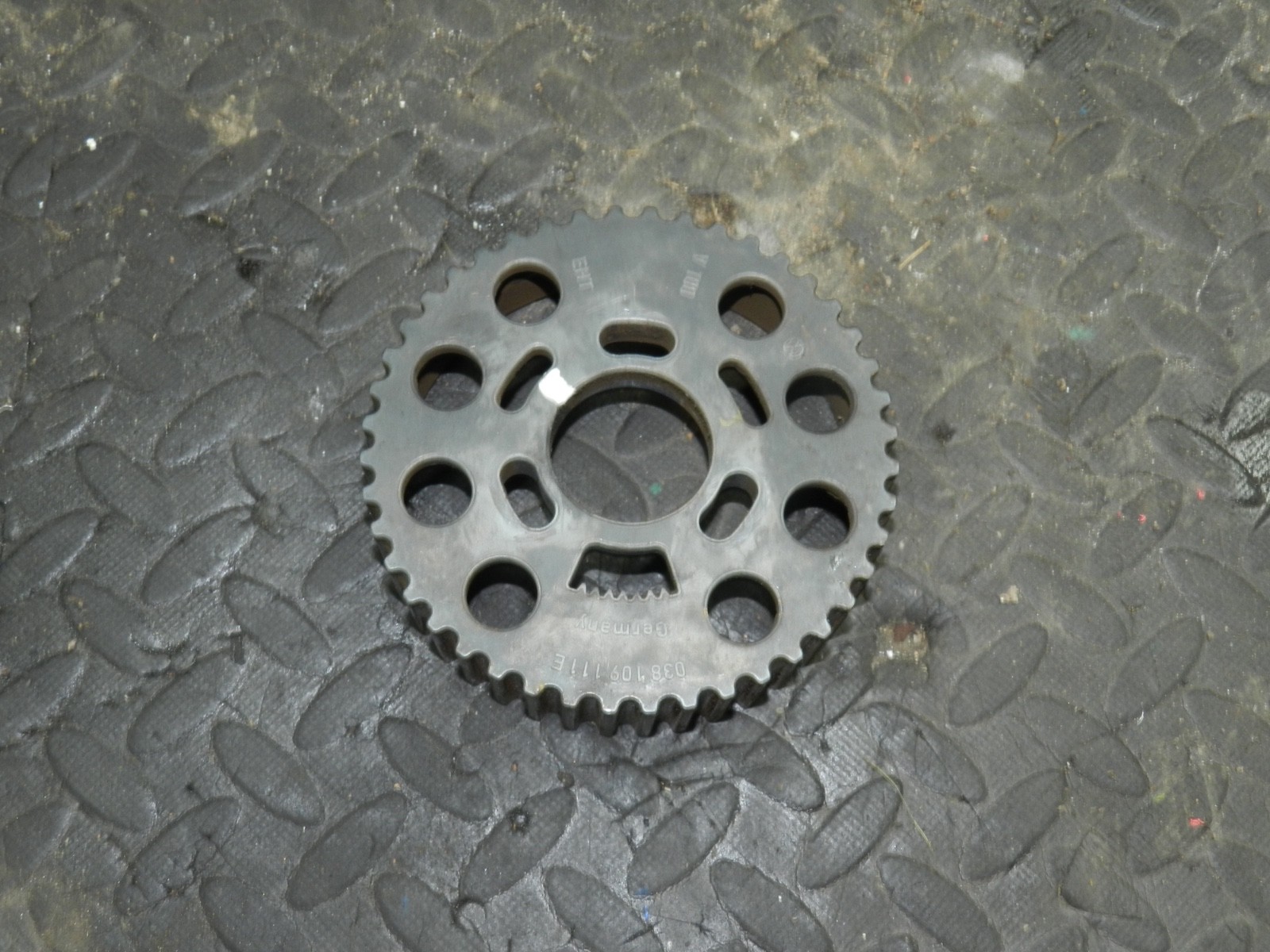 167. 2008 SKODA OCTAVIA SCOUT 4X4. CAMSHAFT TOOTHEAD PULLEY