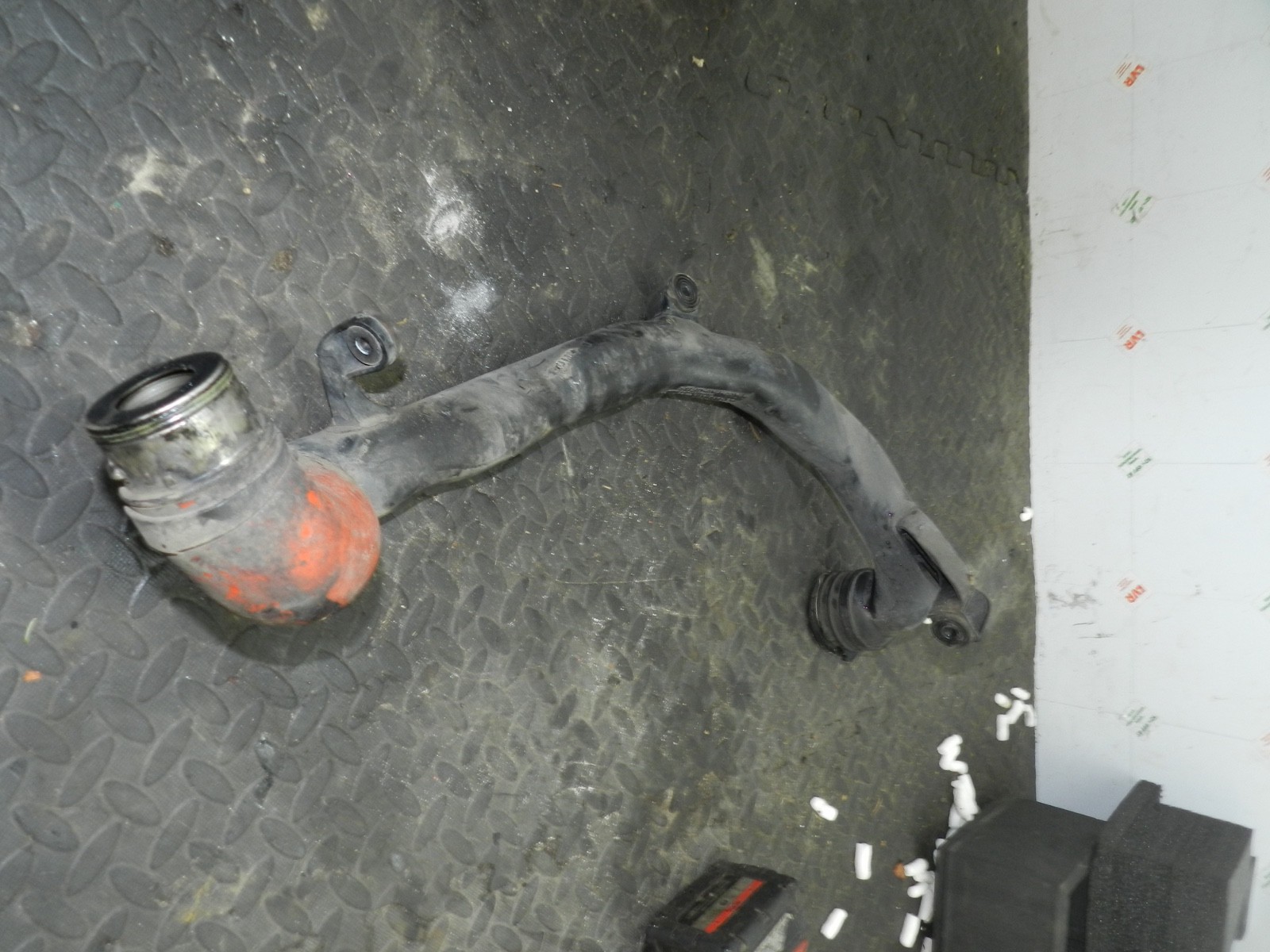 167. 2008 SKODA OCTAVIA SCOUT 4X4. INTAKE BOOST PIPE