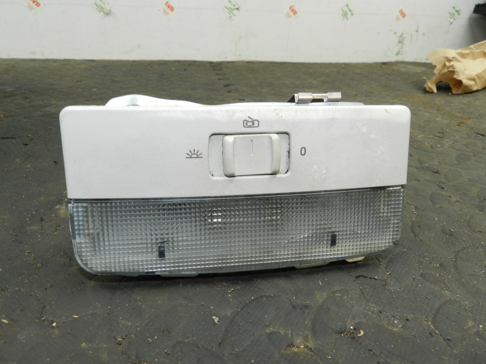 167. 2008 SKODA OCTAVIA SCOUT 4X4. INTERIOR LIGHT - Image 2