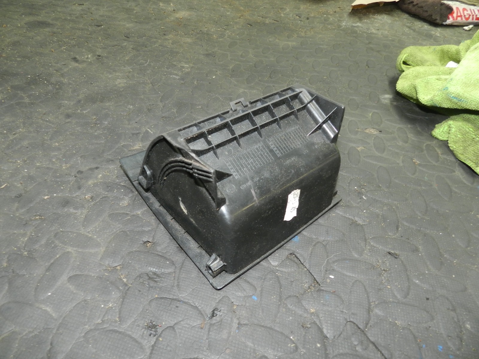 167. 2008 SKODA OCTAVIA SCOUT 4X4. STORAGE POCKET - Image 4