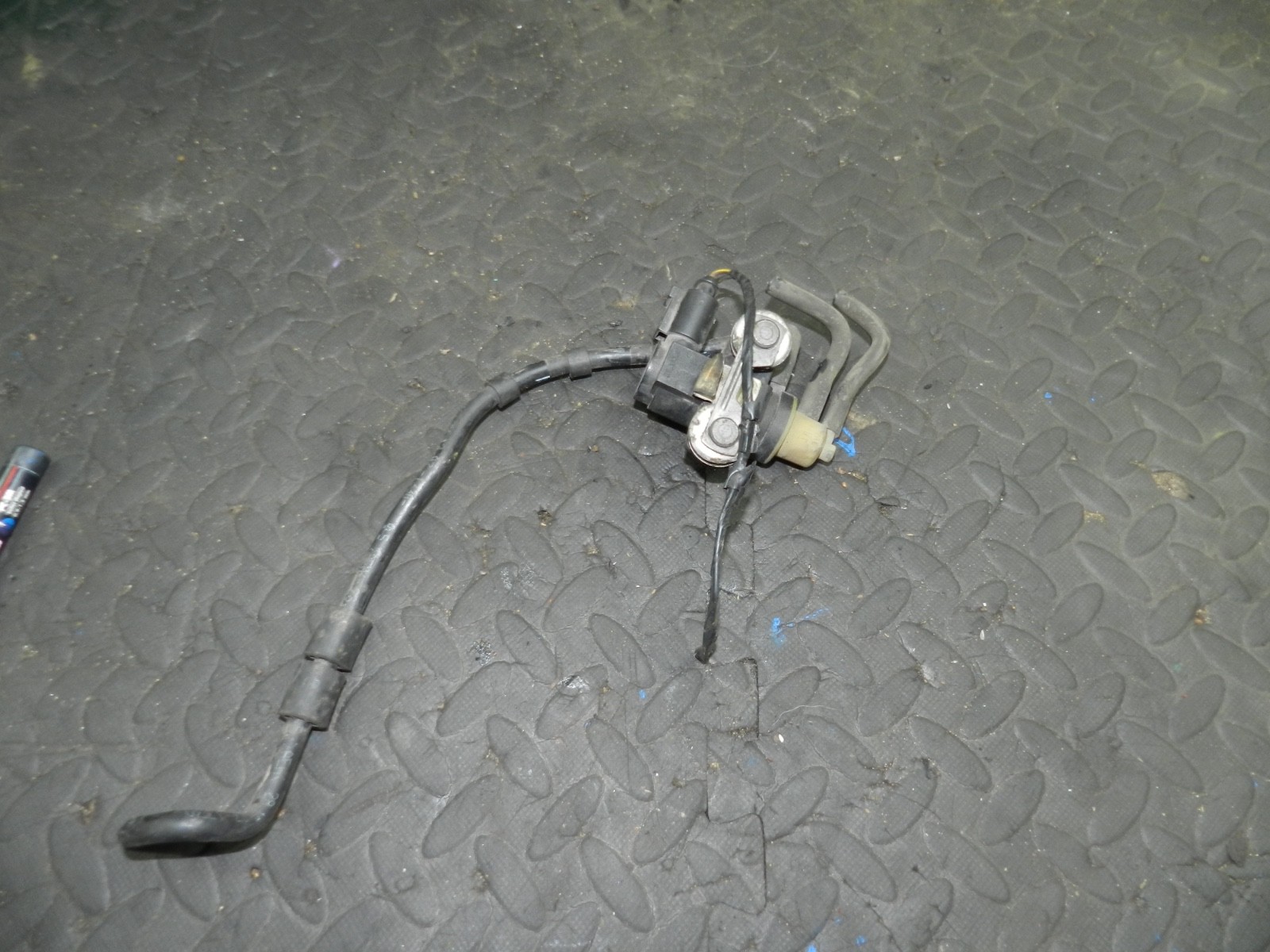 167. 2008 SKODA OCTAVIA SCOUT 4X4. VACUUM PUMP SOLENOID