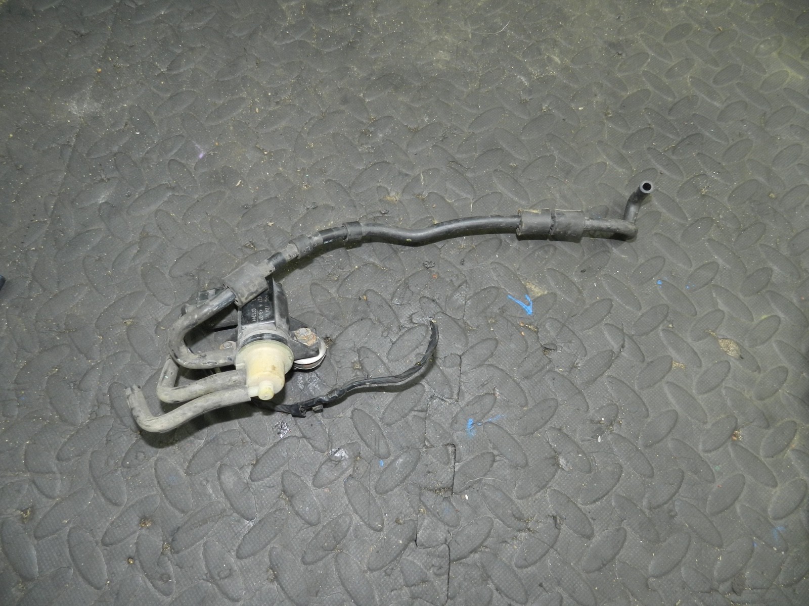 167. 2008 SKODA OCTAVIA SCOUT 4X4. VACUUM PUMP SOLENOID - Image 2