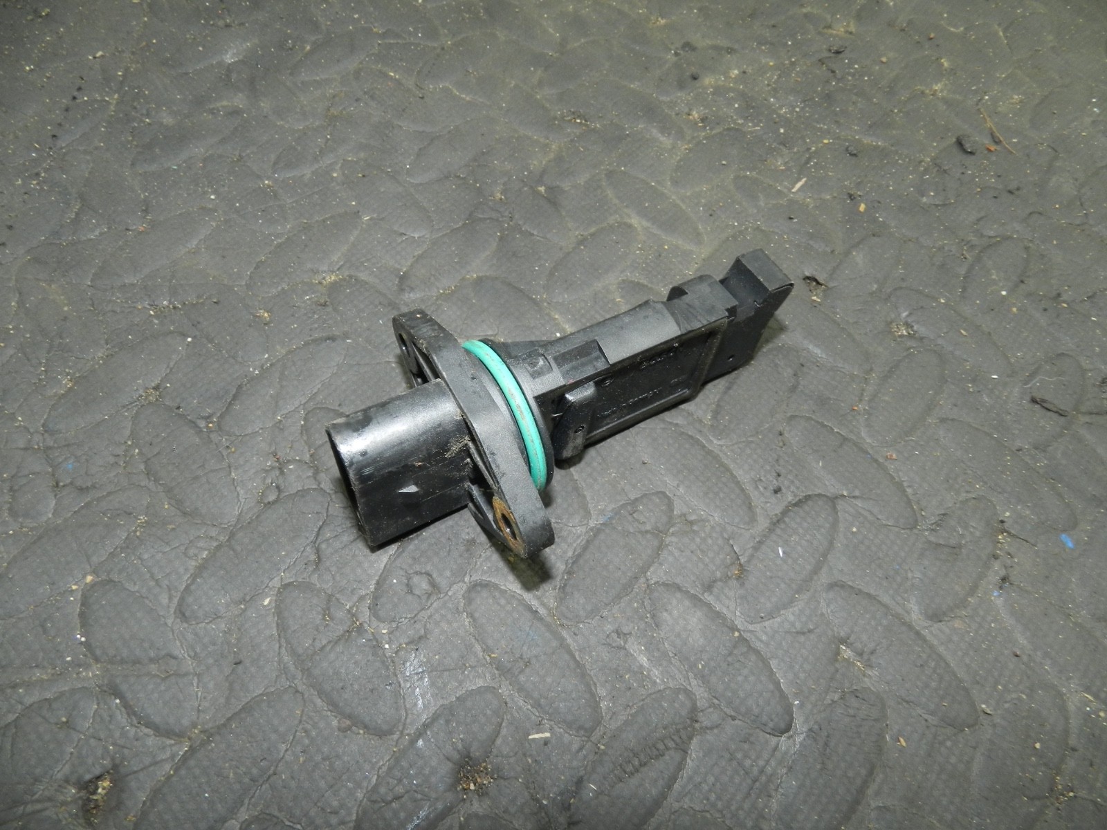 167. 2008 SKODA OCTAVIA SCOUT 4X4. MAF MASS AIR FLOW SENSOR - Image 2