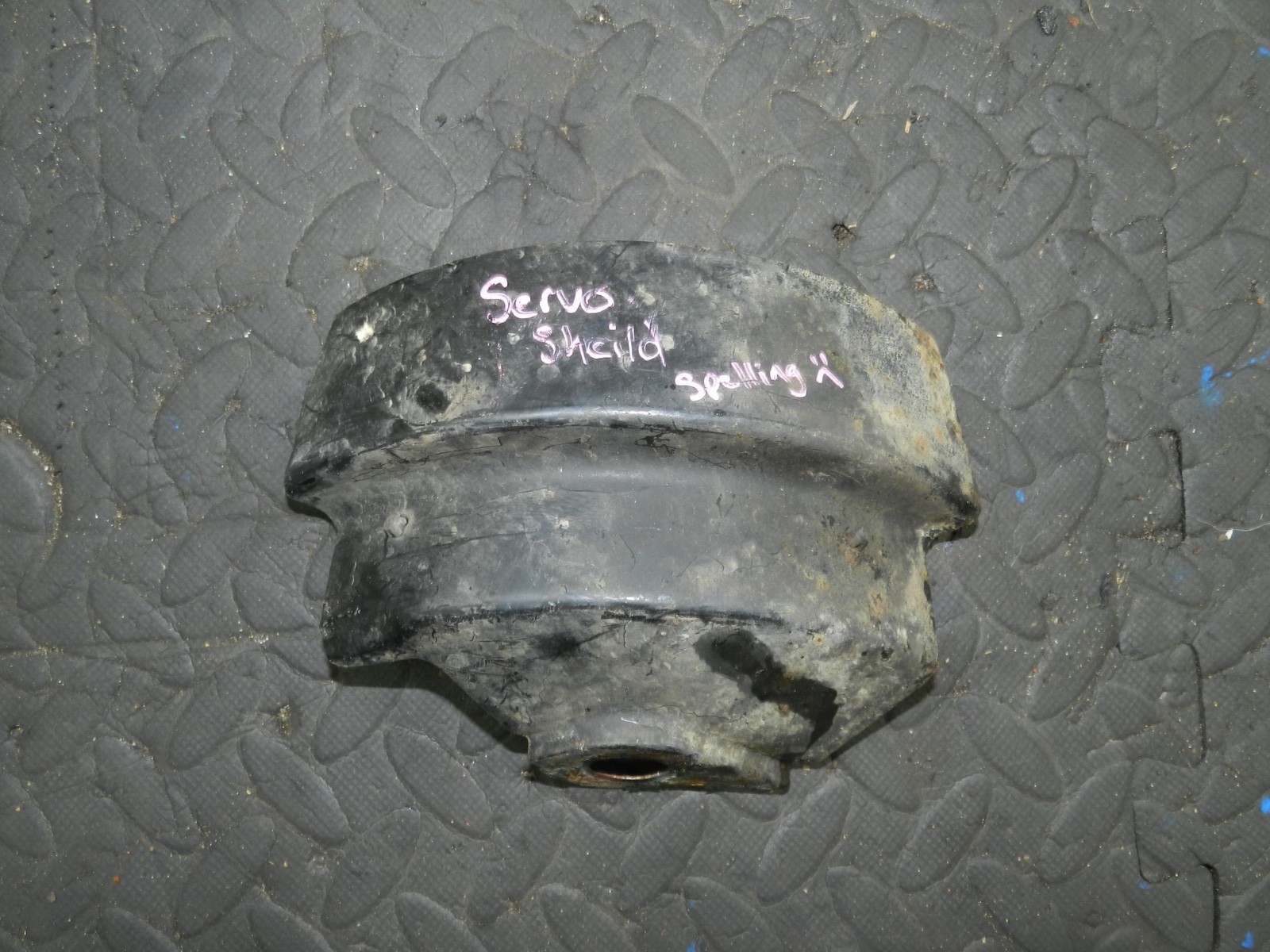 167. 2008 SKODA OCTAVIA SCOUT 4X4. SERVO SHIELD BRACKET