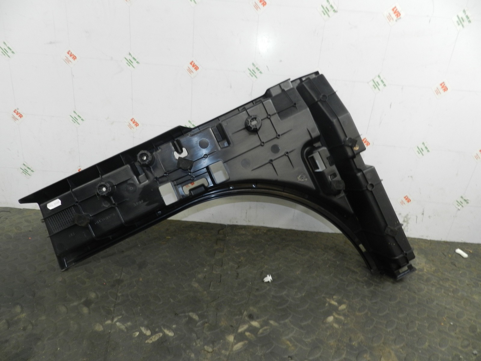 169. TOYOTA AURIS. 1.6 DIESEL. BOOT FLOWER STORAGE PANEL - Image 4