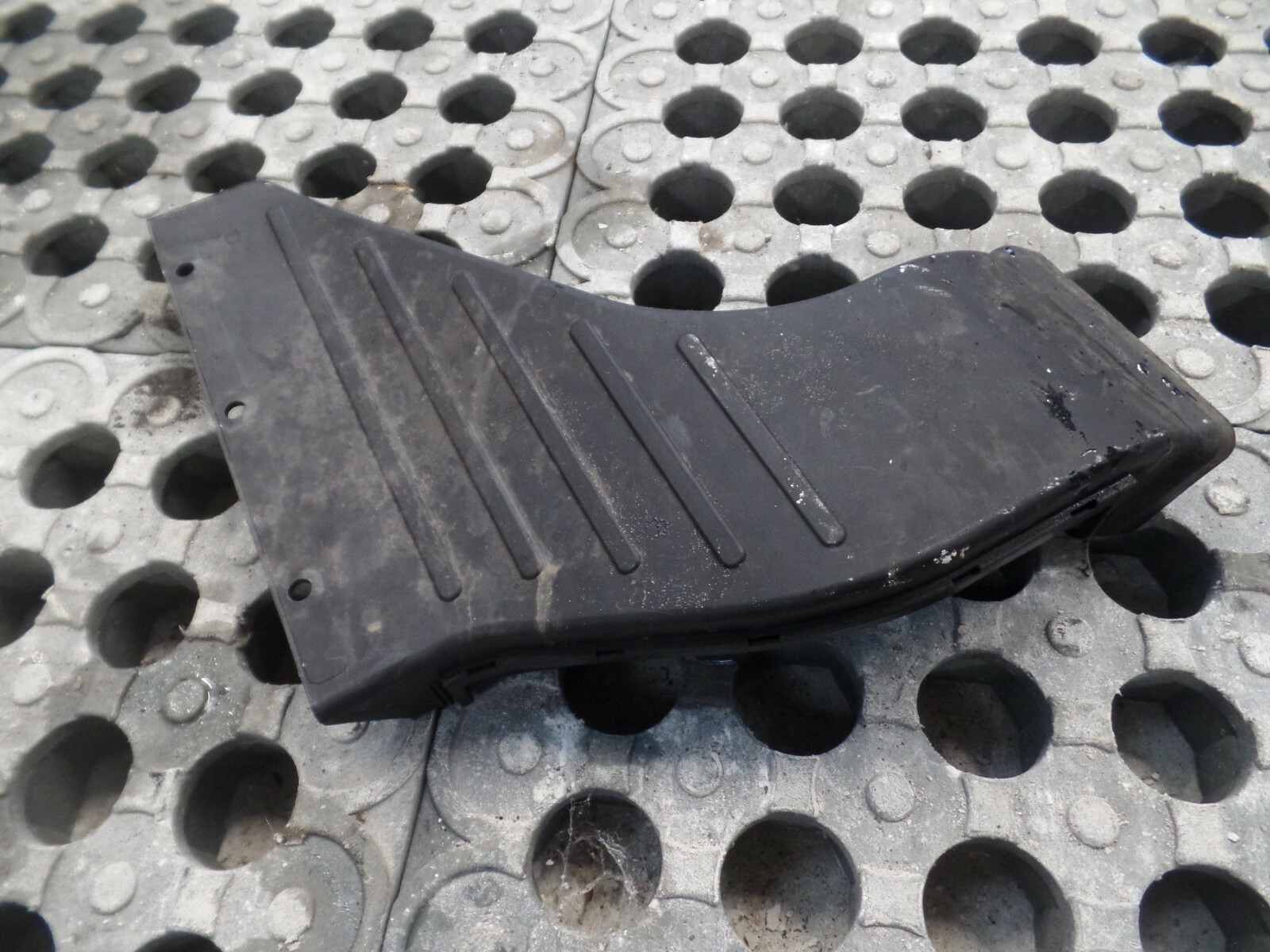 2010 HYUNDAI SANTA FE 2.2 DIESEL AUTOMATIC. AIR DUCT. - Image 3
