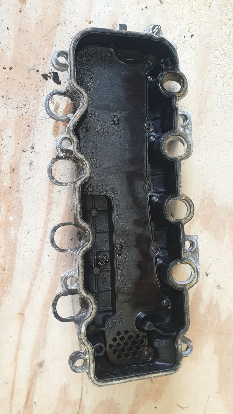 2005 HONDA JAZZ 1.4 PETROL AUTOMATIC. ROCKER COVER. - Image 2