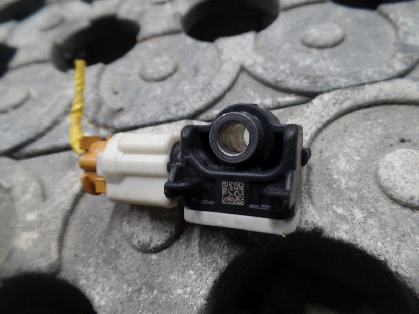 2010 HYUNDAI SANTA FE 2.2 DIESEL AUTOMATIC. CRASH SENSOR.