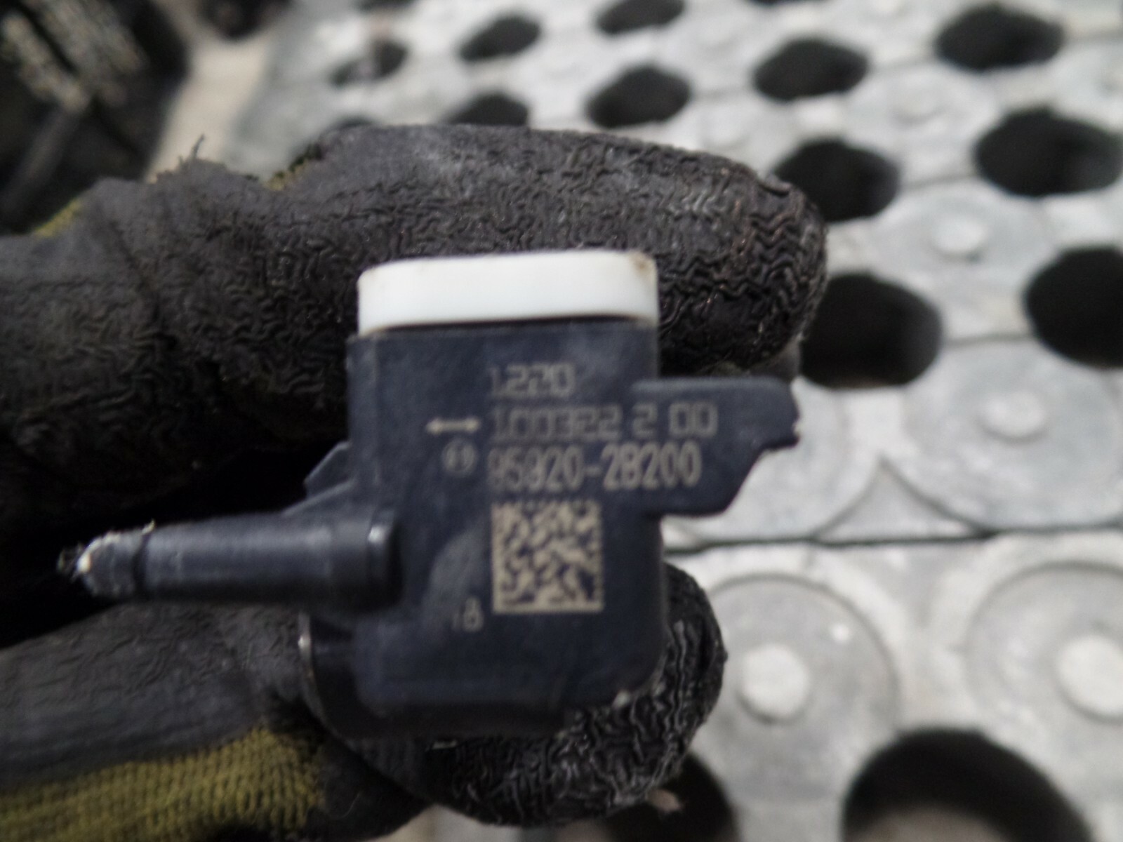 2010 HYUNDAI SANTA FE 2.2 DIESEL AUTOMATIC. CRASH SENSOR. - Image 3
