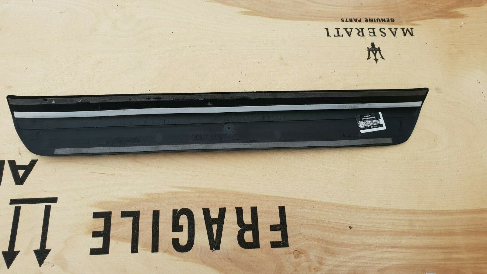Audi Q3 8U 2011-2018 Front Right Door Step Sill Trim Cover 8U0853374 - Image 2