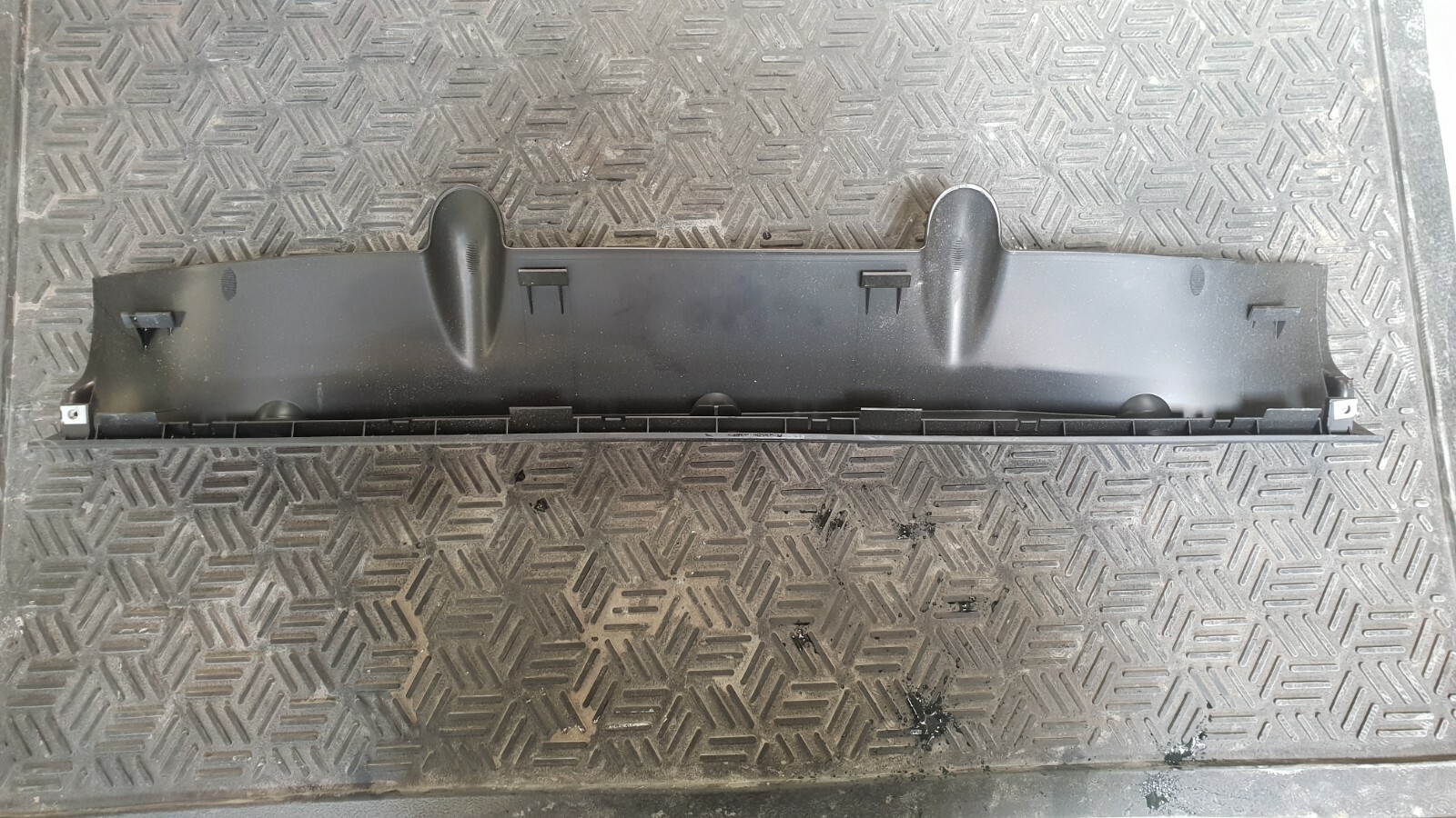 Mini Countryman 2014 1.6 Diesel 113BHP Boot Luggage Compartment Trim 9801205 - Image 2