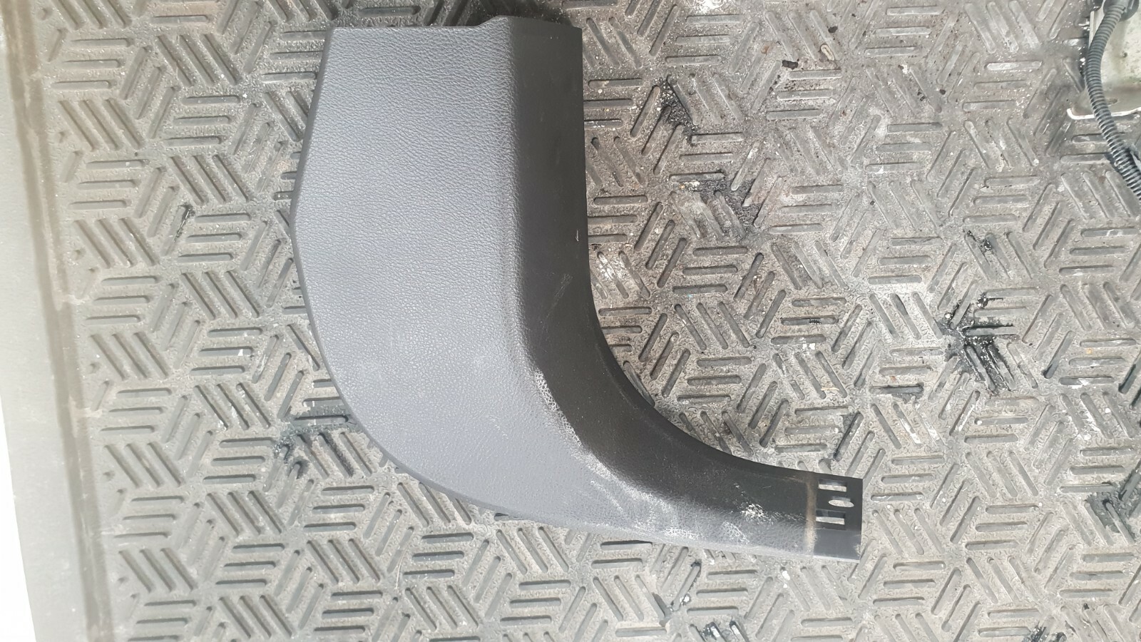 2013 Ford Focus 1.0 Petrol Ecoboost Front Drivers Right Kick Panel Trim