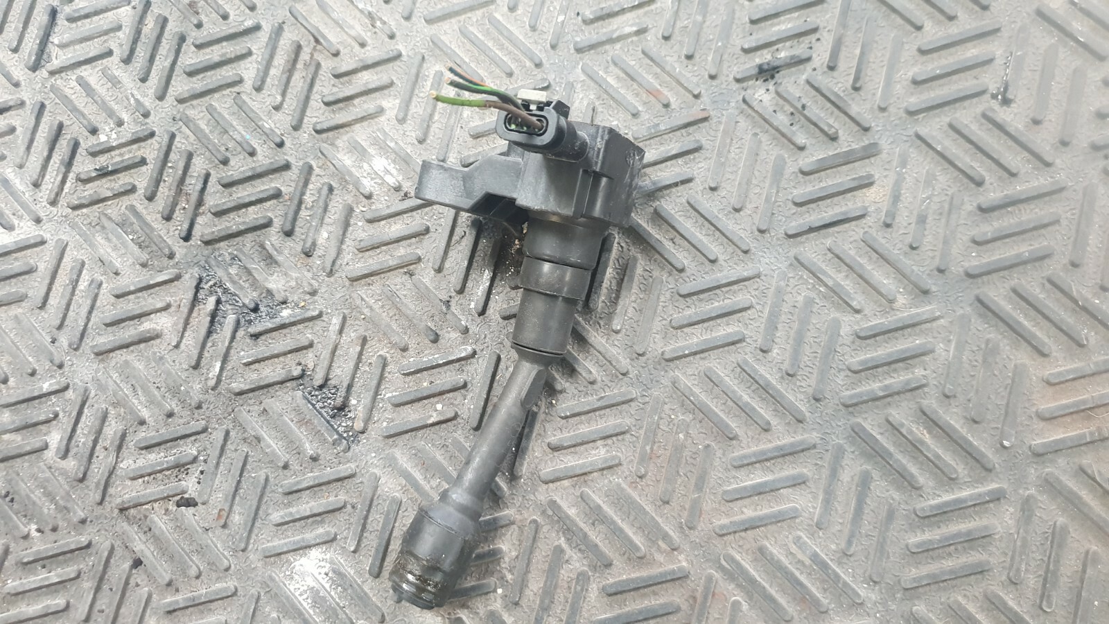 2013 Ford Focus 1.0 Petrol Ecoboost Ignition Coil - Image 3