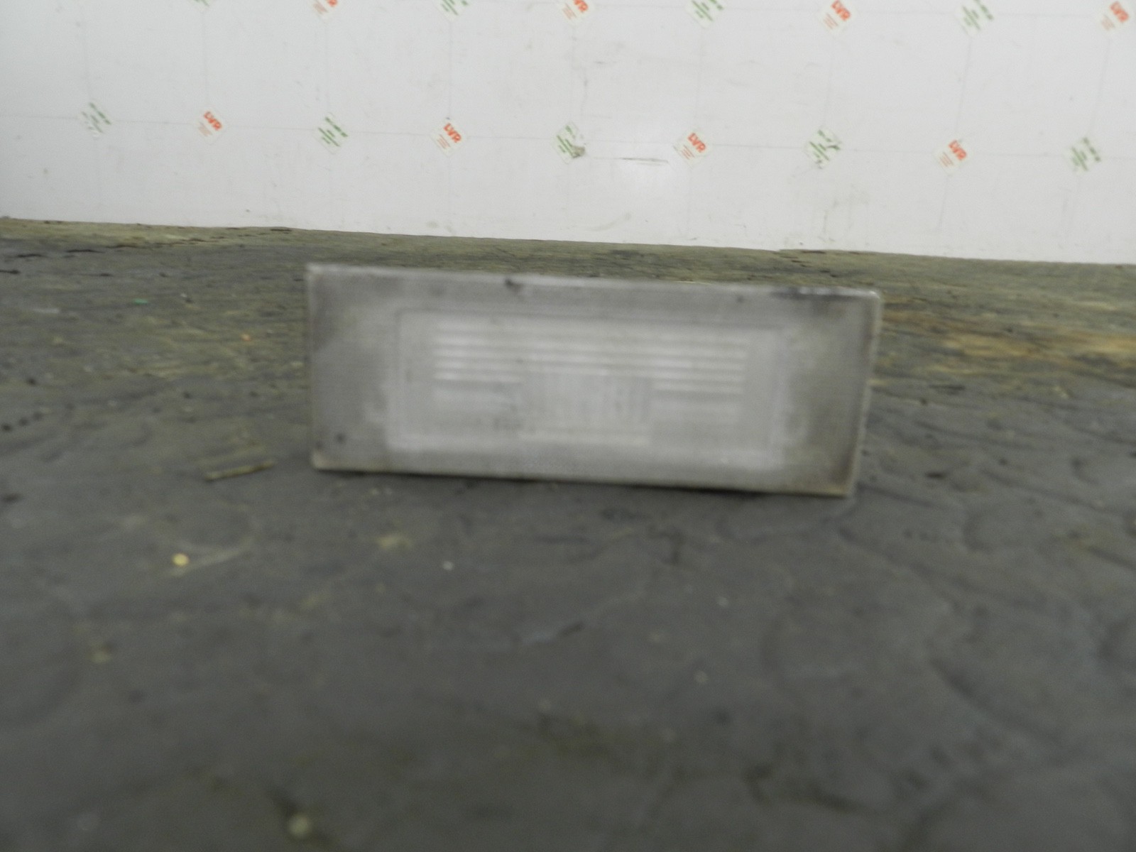 171. KIA SORENTO MK3 GT-LINE. NUMBER PLATE LIGHT