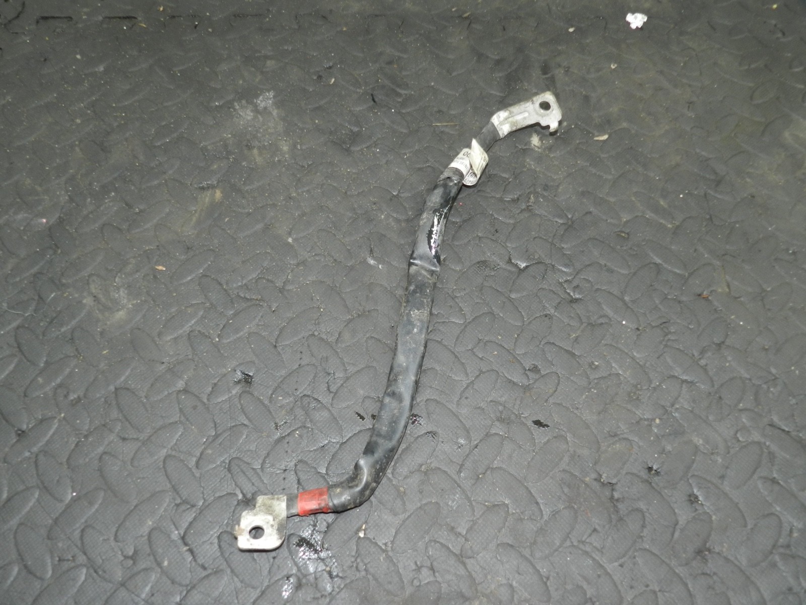 171. KIA SORENTO MK3 GT-LINE. EARTH CABLE STRAP - Image 2