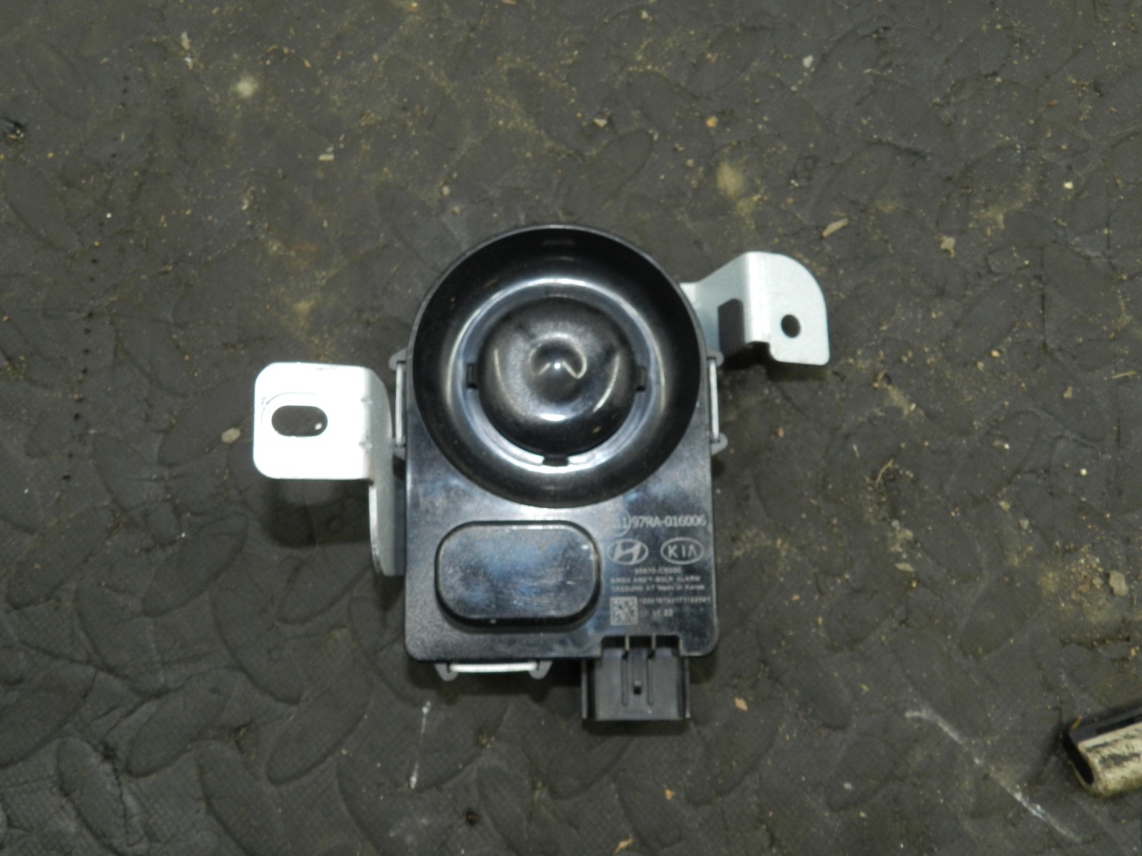 171. KIA SORENTO MK3 GT-LINE. ALARM SIREN HORN MODULE - Image 4