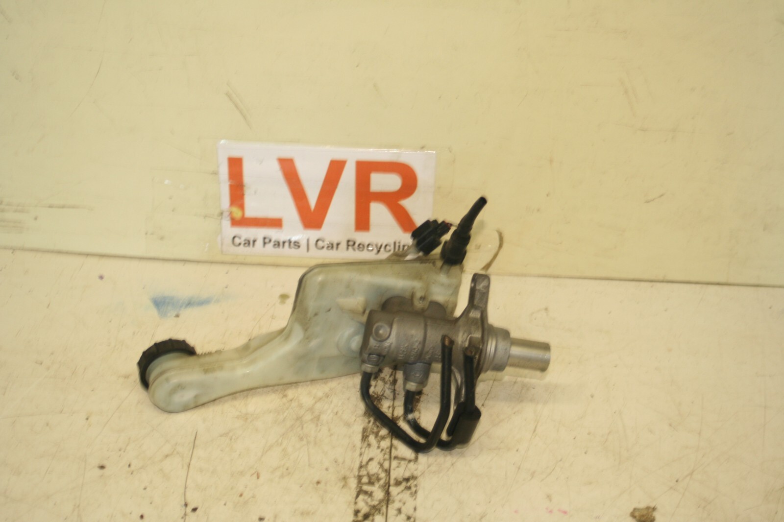 (6B) 2013 FORD FOCUS 1.0 ECOBOOST. BRAKE MASTER CYLINDER - Image 2