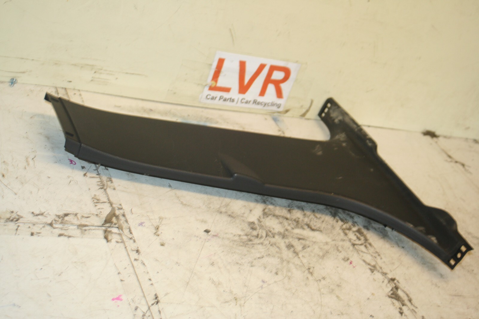 (6B) 2013 FORD FOCUS 1.0 ECOBOOST. B PILLAR LOWER TRIM