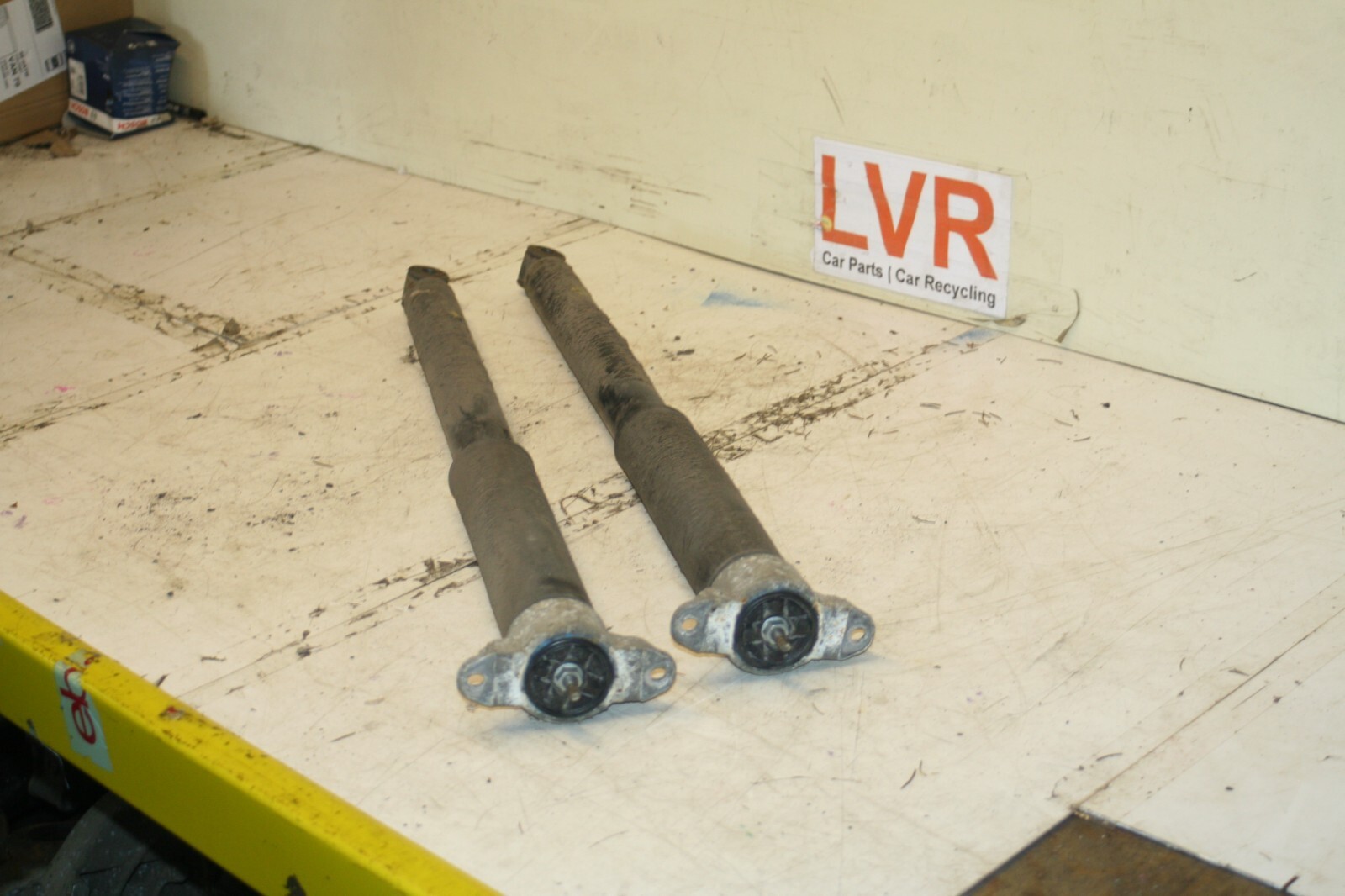 (6B) 2013 FORD FOCUS 1.0 ECOBOOST. R SHOCK ABSORBERS - Image 3
