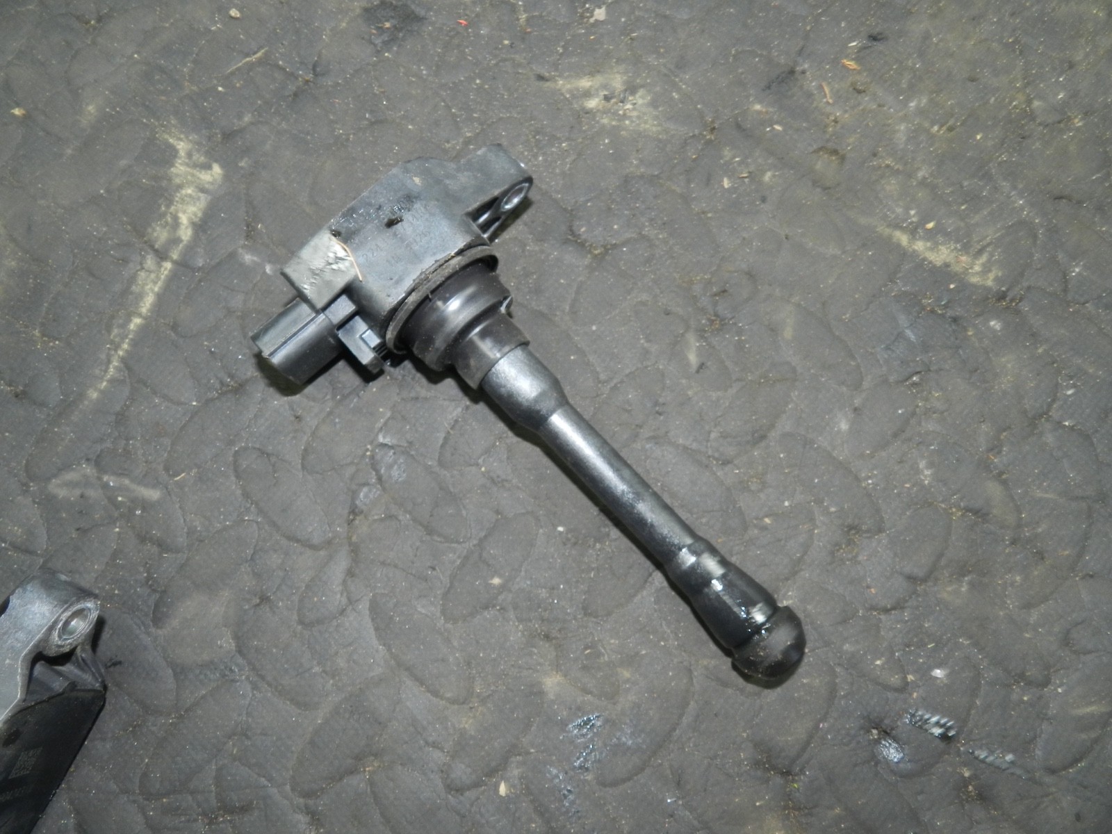 174. 2020 NISSAN MICRA K14. IGNITION COIL - Image 2