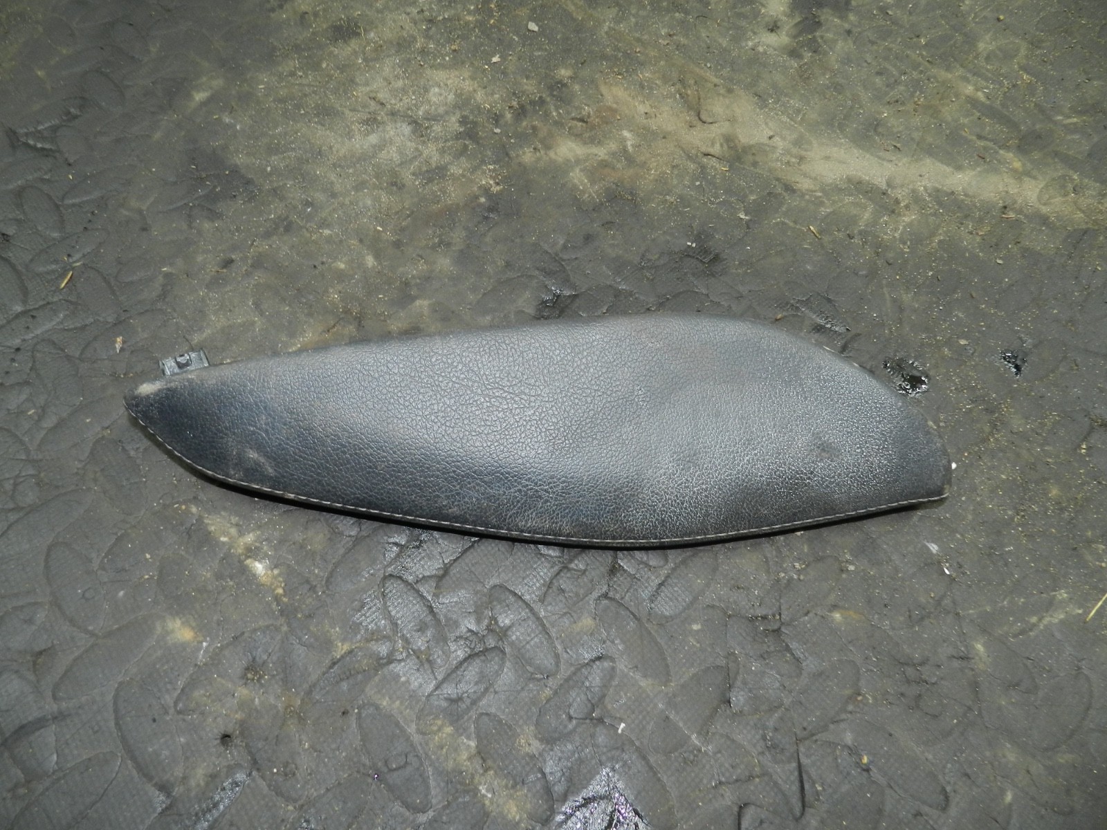 174. 2020 NISSAN MICRA K14. CENTRE CONSOLE TRIM