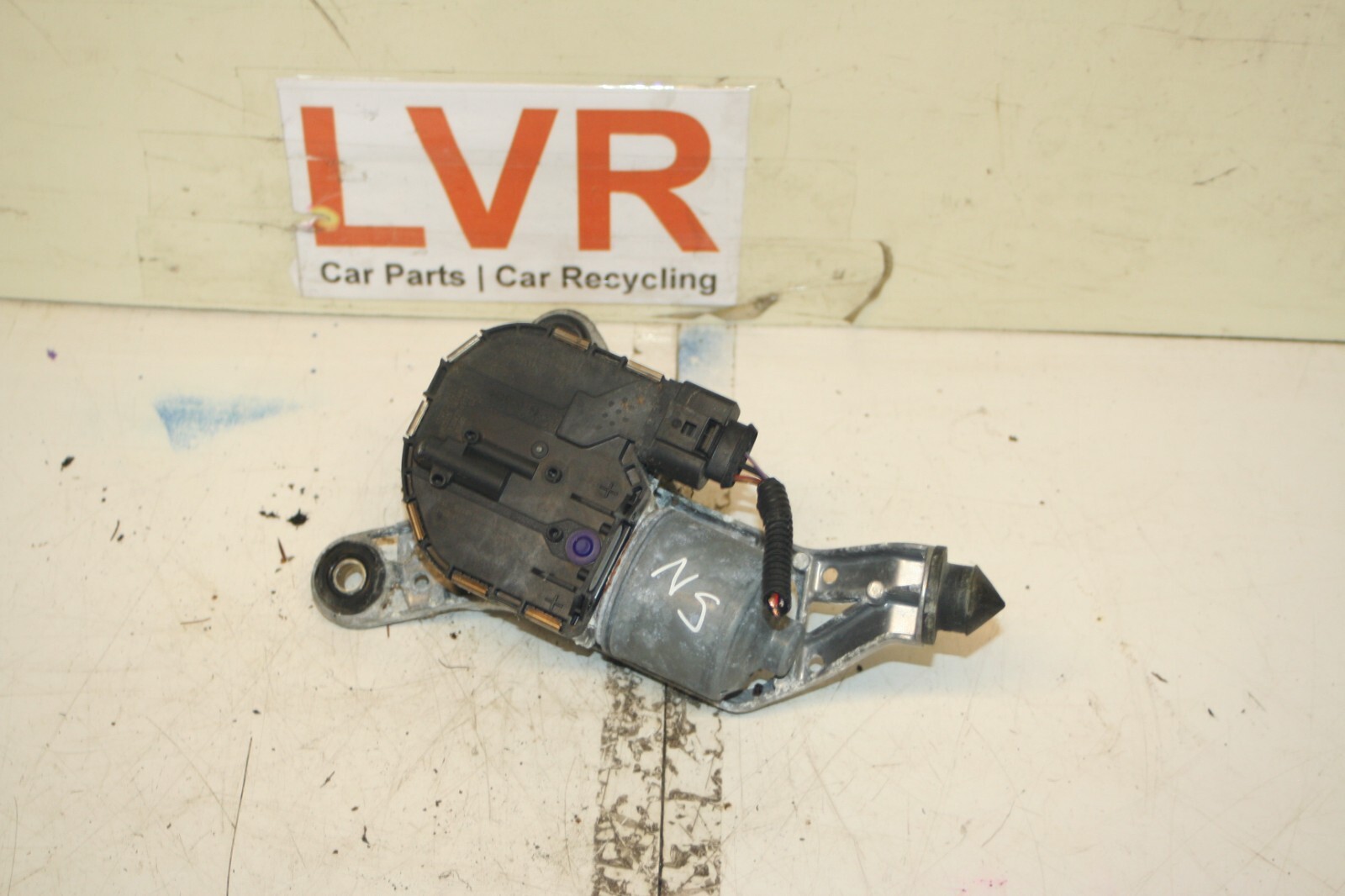 (6B) 2013 FORD FOCUS 1.0 ECOBOOST. PASSENGER SIDE NEAR SIDE WIPER MOTOR