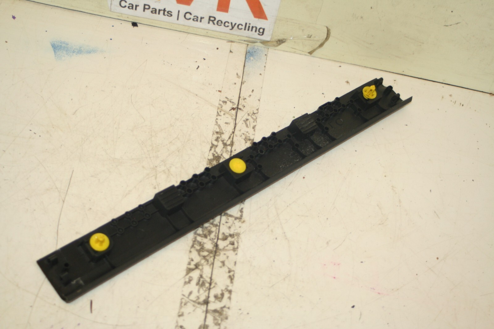 (6B) 2013 FORD FOCUS 1.0 ECOBOOST. FLOOR TRIM - Image 2