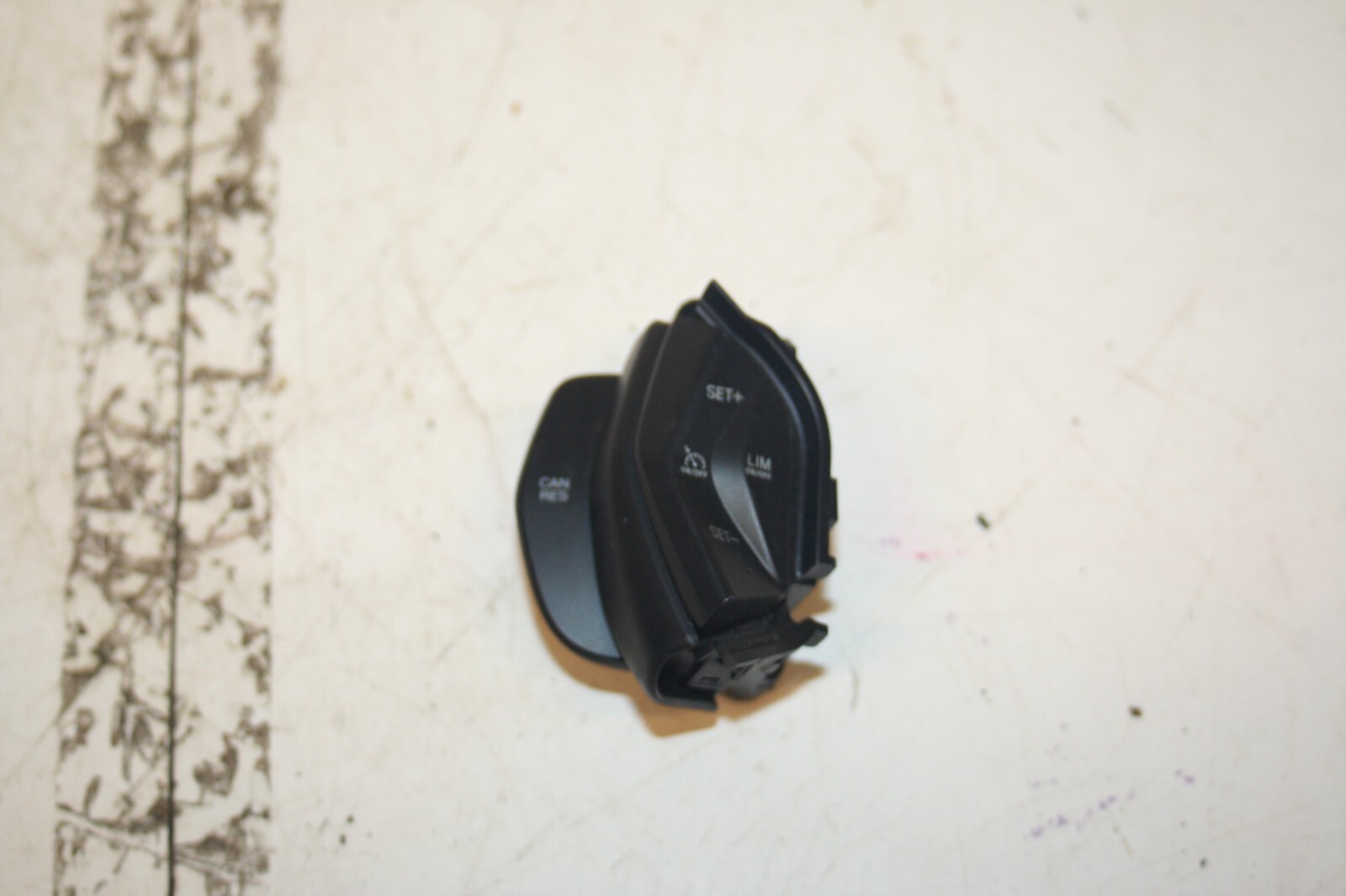 (6B) 2013 FORD FOCUS 1.0 ECOBOOST. CLIMATE CONTROL BUTTONS