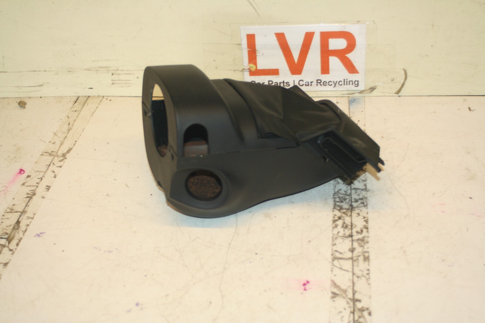 (6B) 2013 FORD FOCUS 1.0 ECOBOOST. STEERING COLUMN COWLING PLASTIC TRIM - Image 2