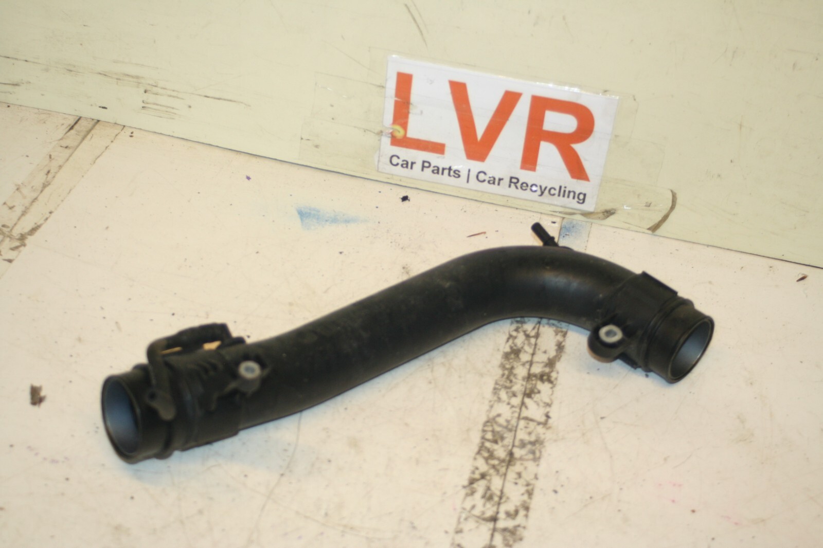 (6B) 2013 FORD FOCUS 1.0 ECOBOOST. AIR INTAKE PIPE