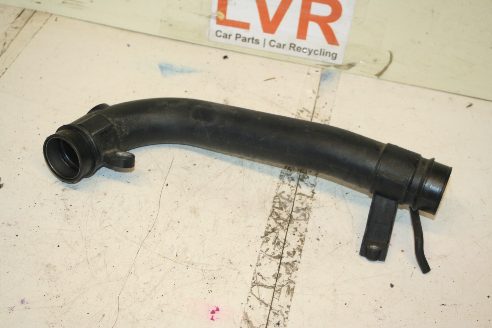 (6B) 2013 FORD FOCUS 1.0 ECOBOOST. AIR INTAKE PIPE - Image 2